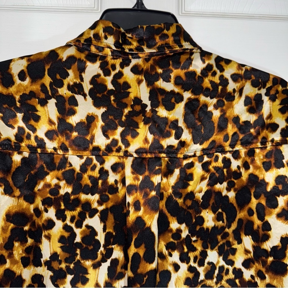 Floral & Ivy Leopard Print Collared Button Down Blouse - Picture 12 of 14